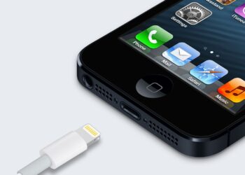 Apple just killed the iPhone Lightning connector. What to do with your old chargers