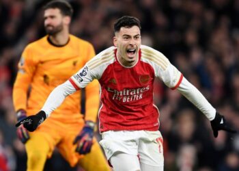 Arsenal Throws Liverpool in the Mud with Commanding 3-1 Victory