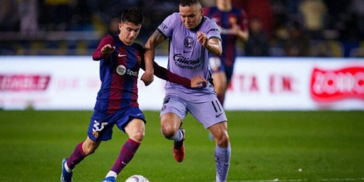 Barcelona’s Marc Casado Faces Uncertain Future Amid Limited First-Team Opportunities