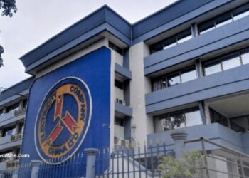 2 fake ECG workers fined GH¢2,400 for extorting money from customers