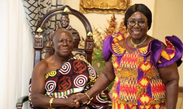 Frema Opare donates GH¢200k to Asanteman queen mothers