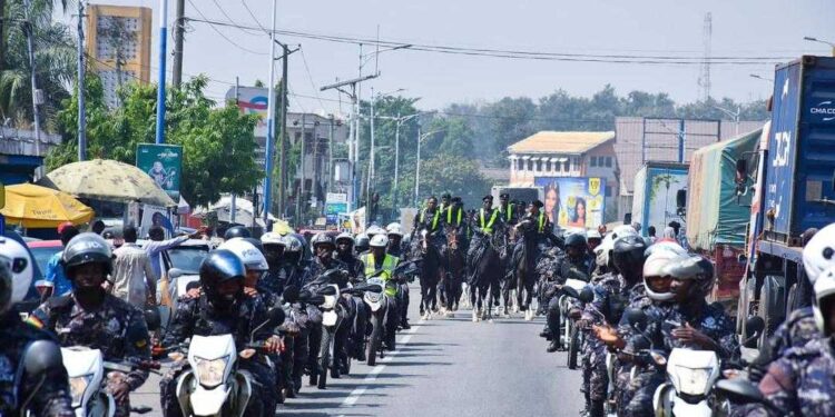 Kumasi: Police officer dies after crashing into parked vehicle when chasing an errant motor rider