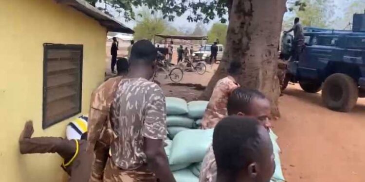 Soldiers and Prison Officers in Bawku reportedly engage in a brawl