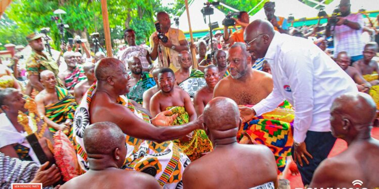 Bawumia thanks Otumfuo for his ‘sound words’ of advice