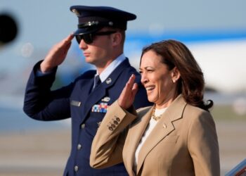 Kamala Harris campaign raises $200 million in a week