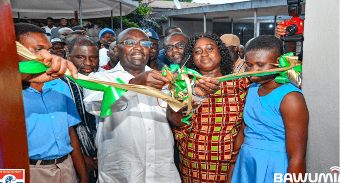 Bawumia commissions ICT lab for School for the Blind.