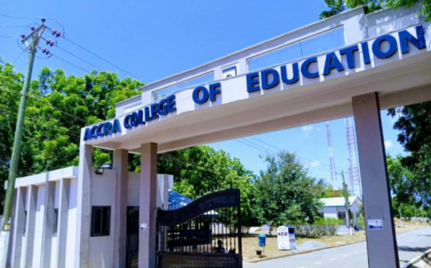 Labour Ministry to hold crisis talks with striking CETAG leaders to resolve nationwide shutdown.