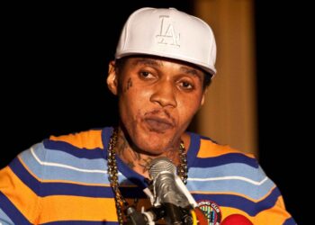 ‘Tell the youth to stay out of crime, its not worth it’ – Vybz Kartel speaks shortly after release from prison