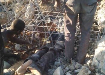 Man dies in collapsed building at Asokwa due to lack of right tools to save him.