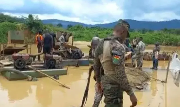 Ghana Armed Forces collaborate with small-scale miners to fight galamsey.