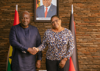 Canada is not the only country raising issue of payments – Mahama