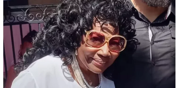 Hollywood actress, Dalyce Curry’s body found burnt in Los Angeles home amid wildfires