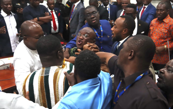 Speaker insists vetting chaos probe will continue despite lifting MPs’ suspension