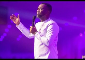 Joe Mettle takes 2025 Praise Reloaded to El Wak Sports Stadium