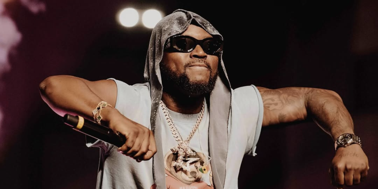 King Promise crowned as the Artiste of the Year at 26th TGMA