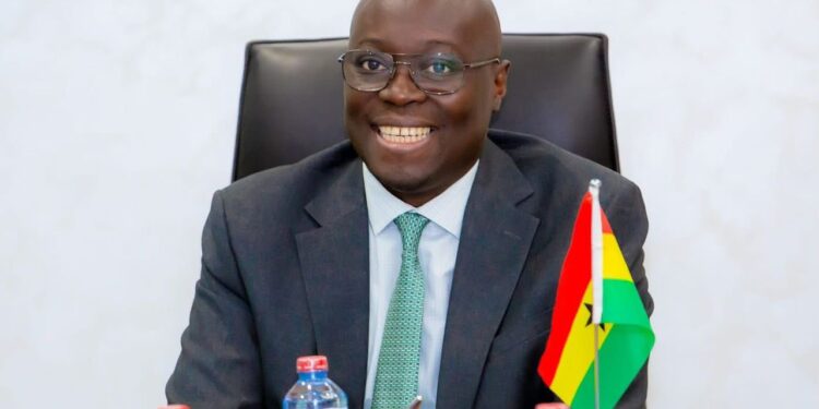 “Paper Recovery vs Pocketbook Reality: Top Economist Exposes Dangerous Gap Between Economic Data and Lived Experience”