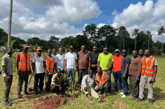“Legon Lodge Champions Green Initiative: Massive Tree-Planting Drive at UG to Fight Climate Change”
