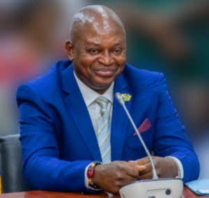 Govt to procure 500 new buses for Metro Mass Transit