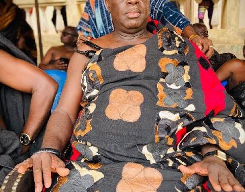Unusual news: Kade Chief Osabarima Agyare Tenadu II abdicates stool after 21 years