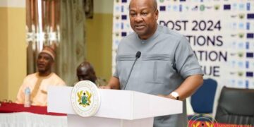 Government to purchase excess maize, rice, and eggs – Mahama