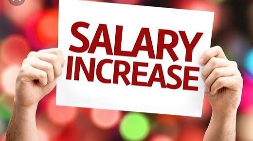 Gov’t increases public sector salaries and minimum wage by 9%