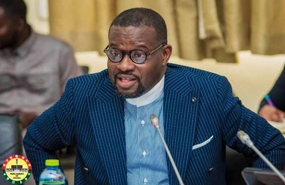 Minority slams govt over mass dismissal, selective justice