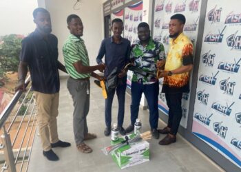 Agriculture Department Donates Farm Inputs to Fish FM