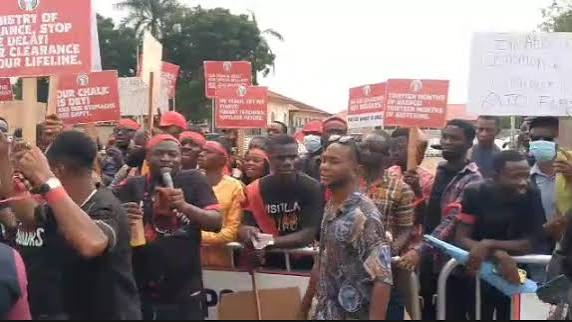 Unpaid teachers threaten legal action over arrears