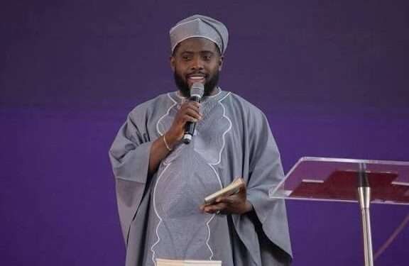 Prophet ElBernard tells congregation: I’m not asking you to stay or leave, but I’ll be back