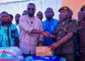 Annoh-Dompreh visits Wontumi at Nsawam Prison, donates food items to inmates